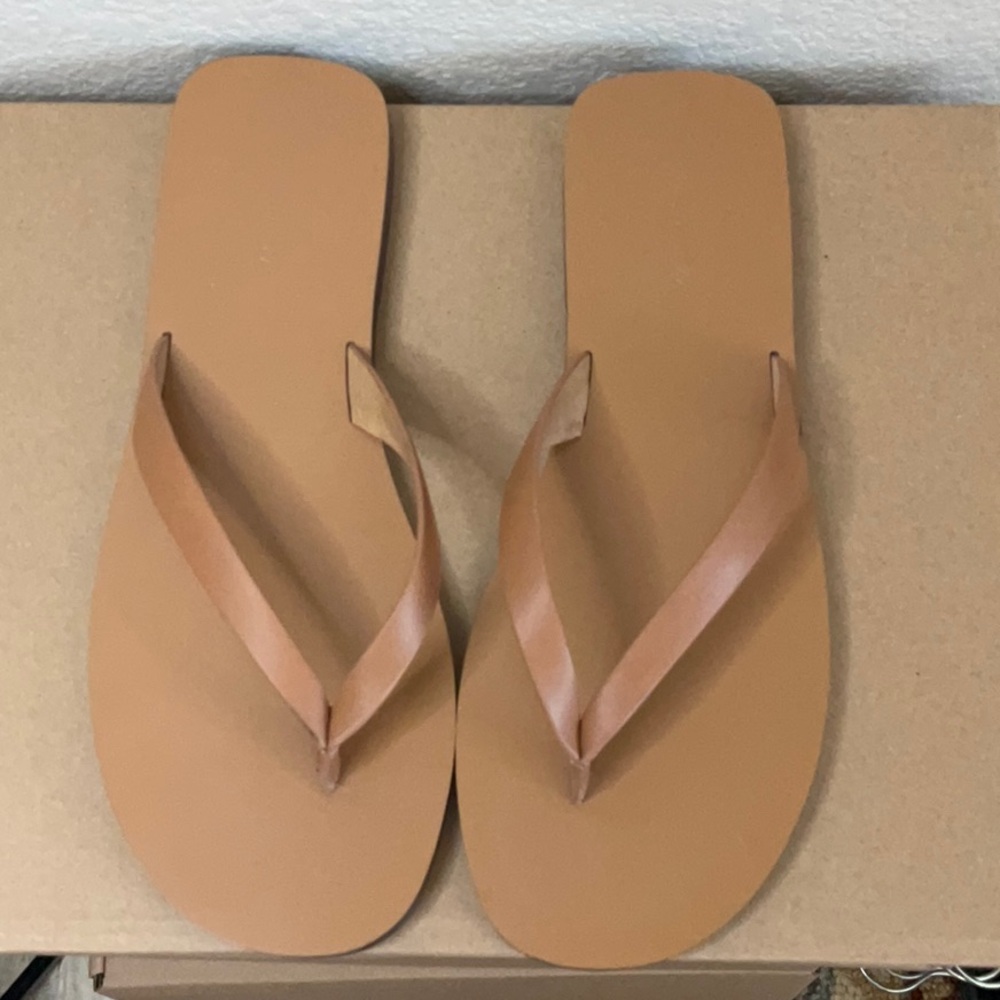 Madewell Gabi Thong Slide Sandals with Sleek Design - Picture 5 of 6